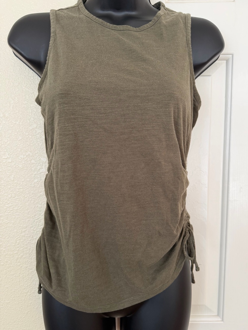 Nine West Olive Green Sleeveless Side-Tie Tank